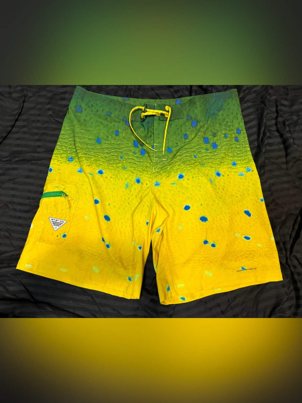 Columbia PFG Mens 42 Mahi Mahi Fish Print Board Shorts